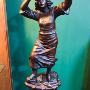 PETIT BRONCE DAMA DESPEDIDA 56CM