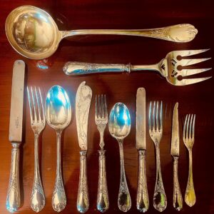 CUBIERTOS CHRISTOFLE PARÍS CIRCA 1880 127 PIEZAS