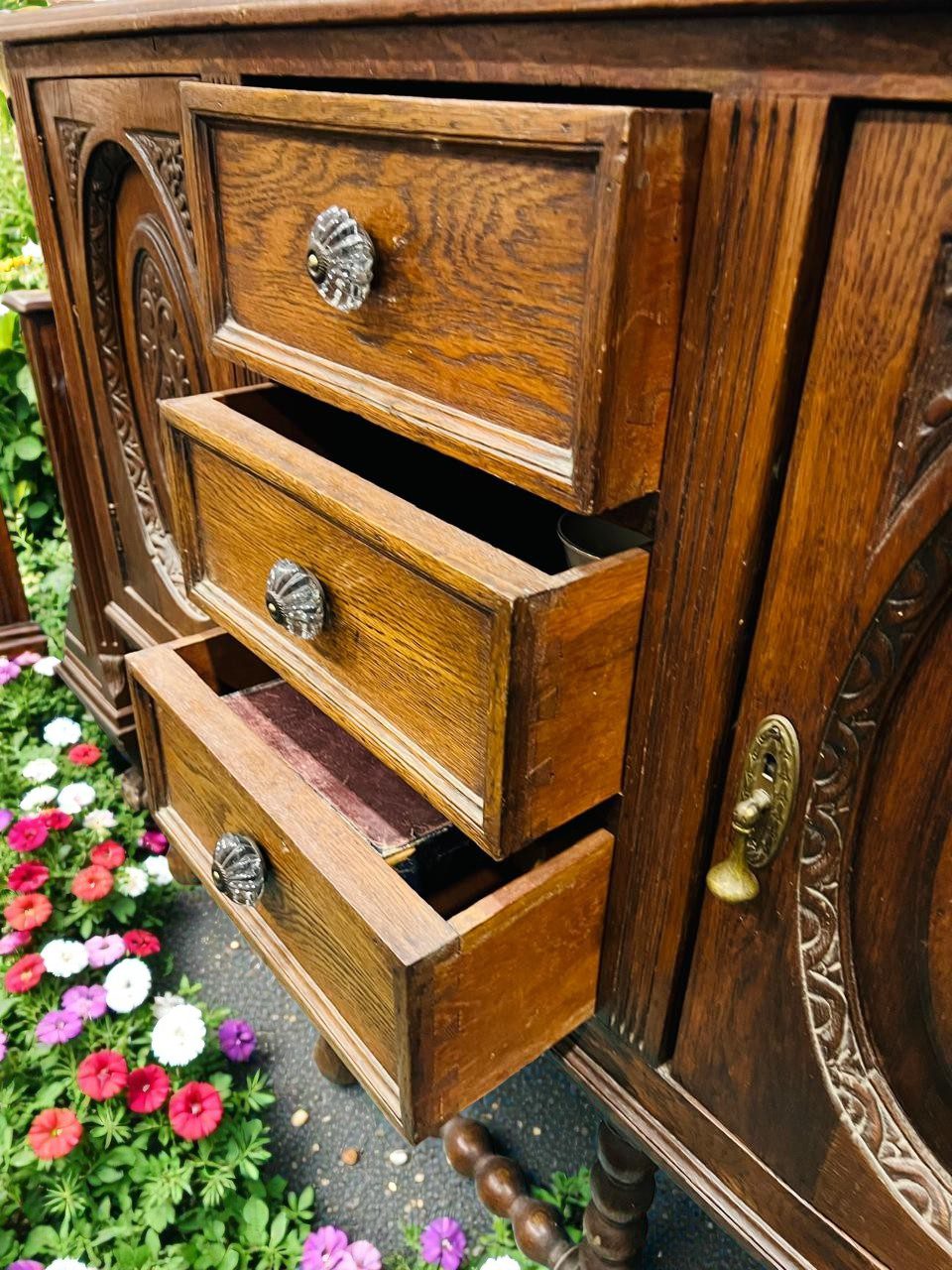 APARADOR ANTIGUO ESTILO JACOBINO - Image 3