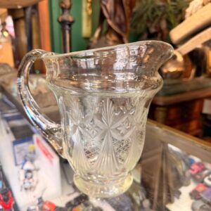 JARRA DE AGUA CRISTAL TALLADO