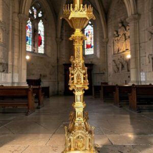 CANDELADRO RELIGIOSO ESTILO GOTICO 1.40MTS