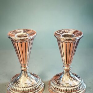 CANDELABROS DE MESA EN PLATA ESTILO INGLES