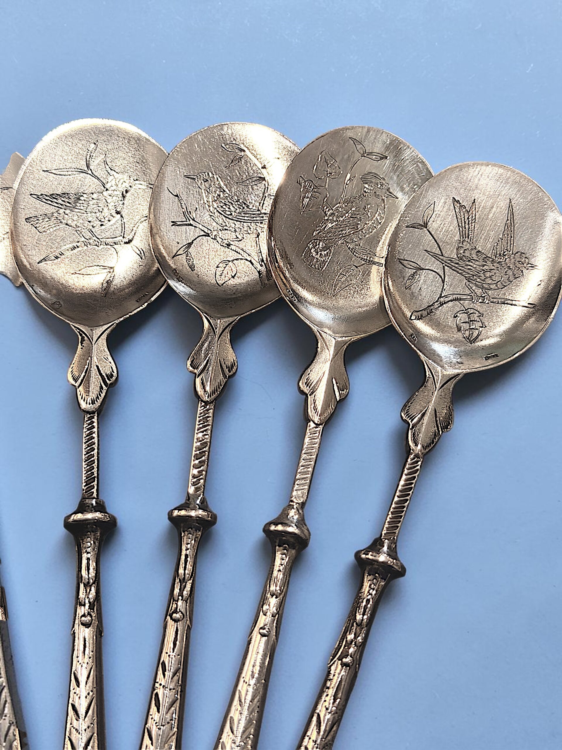 CUCHARAS PLATA 925 AVES CINCELADAS CIRCA 1900 - Image 2