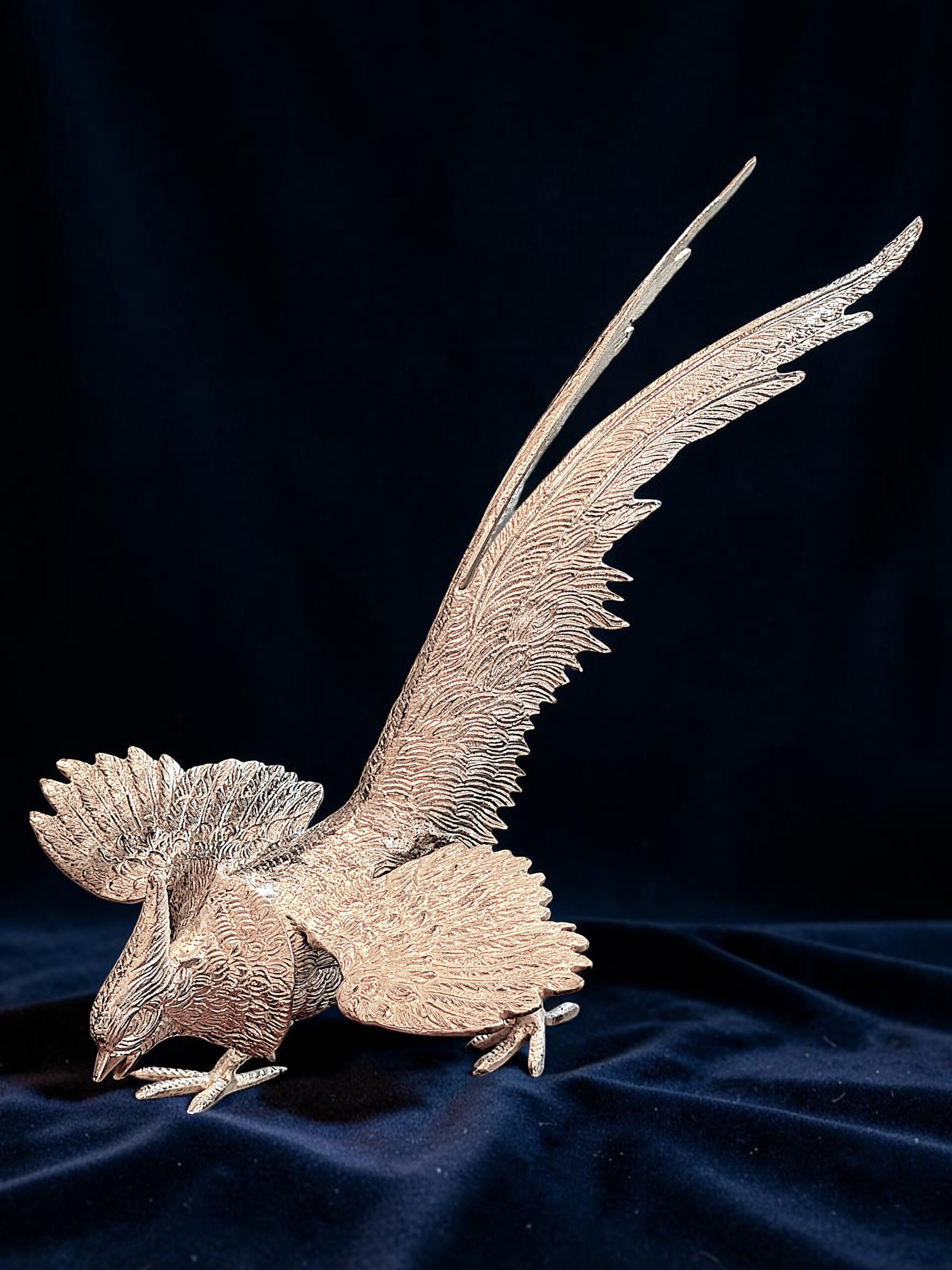 PAREJA DE GALLOS BAÑADOS EN PLATA 40 CM - Image 3