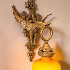 APLIQUE DE PARED ANTIGUO ESTILO GOTICO